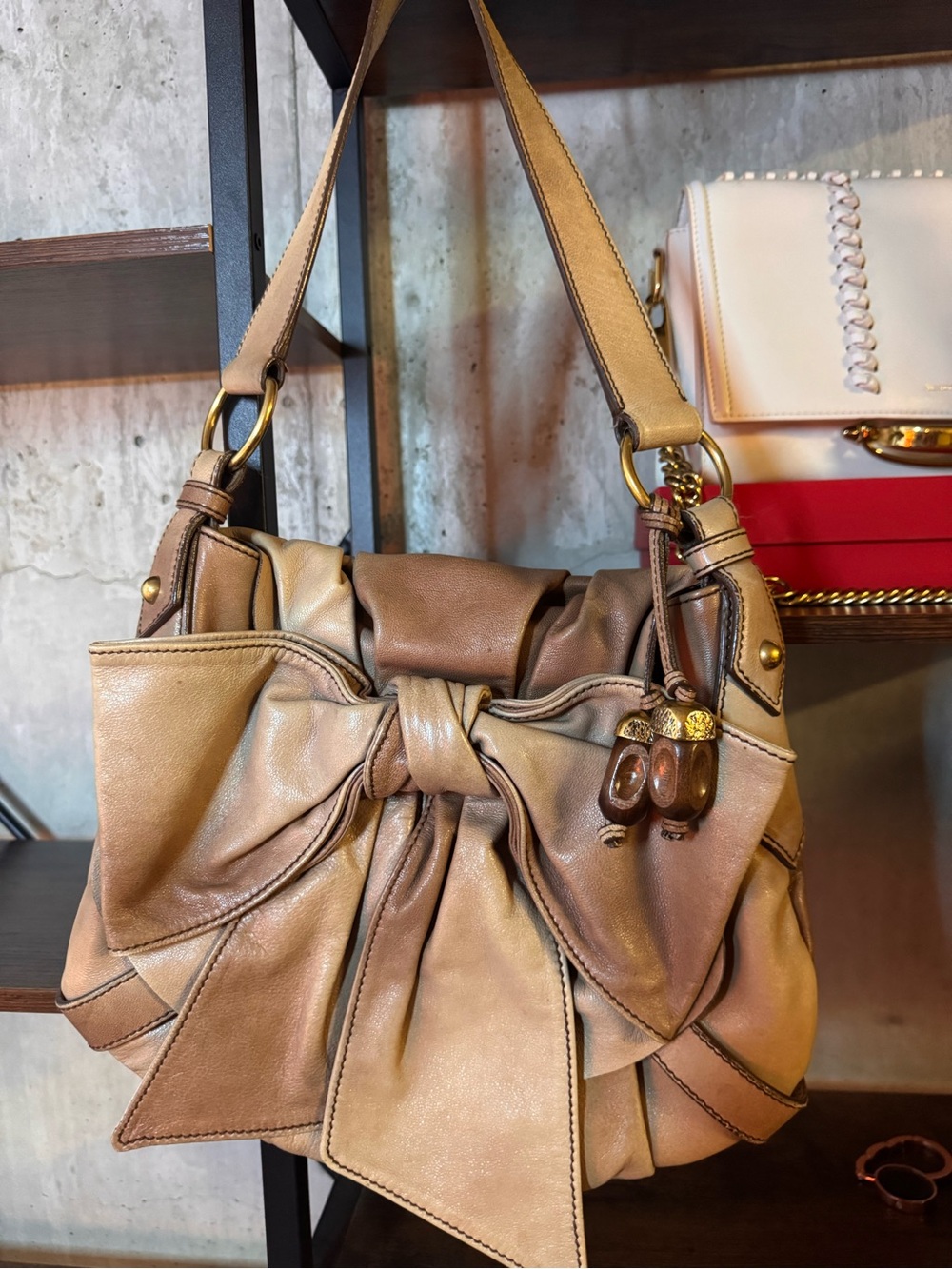 Yves Saint Laurent Vintage Ombré Taupe & Tan Leather Bow-Front Shoulder Bag EUC